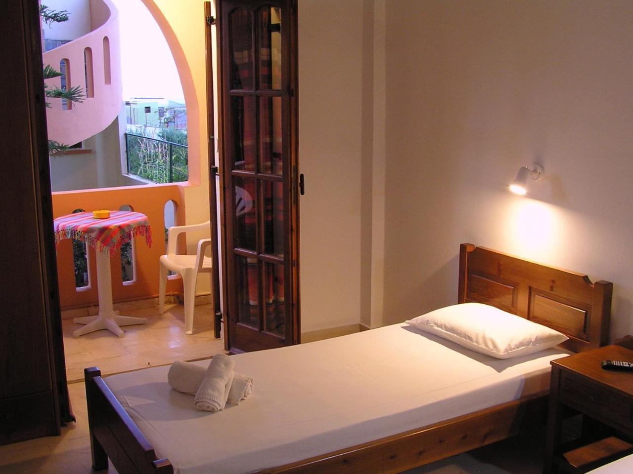 Aparthotel Anthoula Sunrise à Kokkini Hani Extérieur photo
